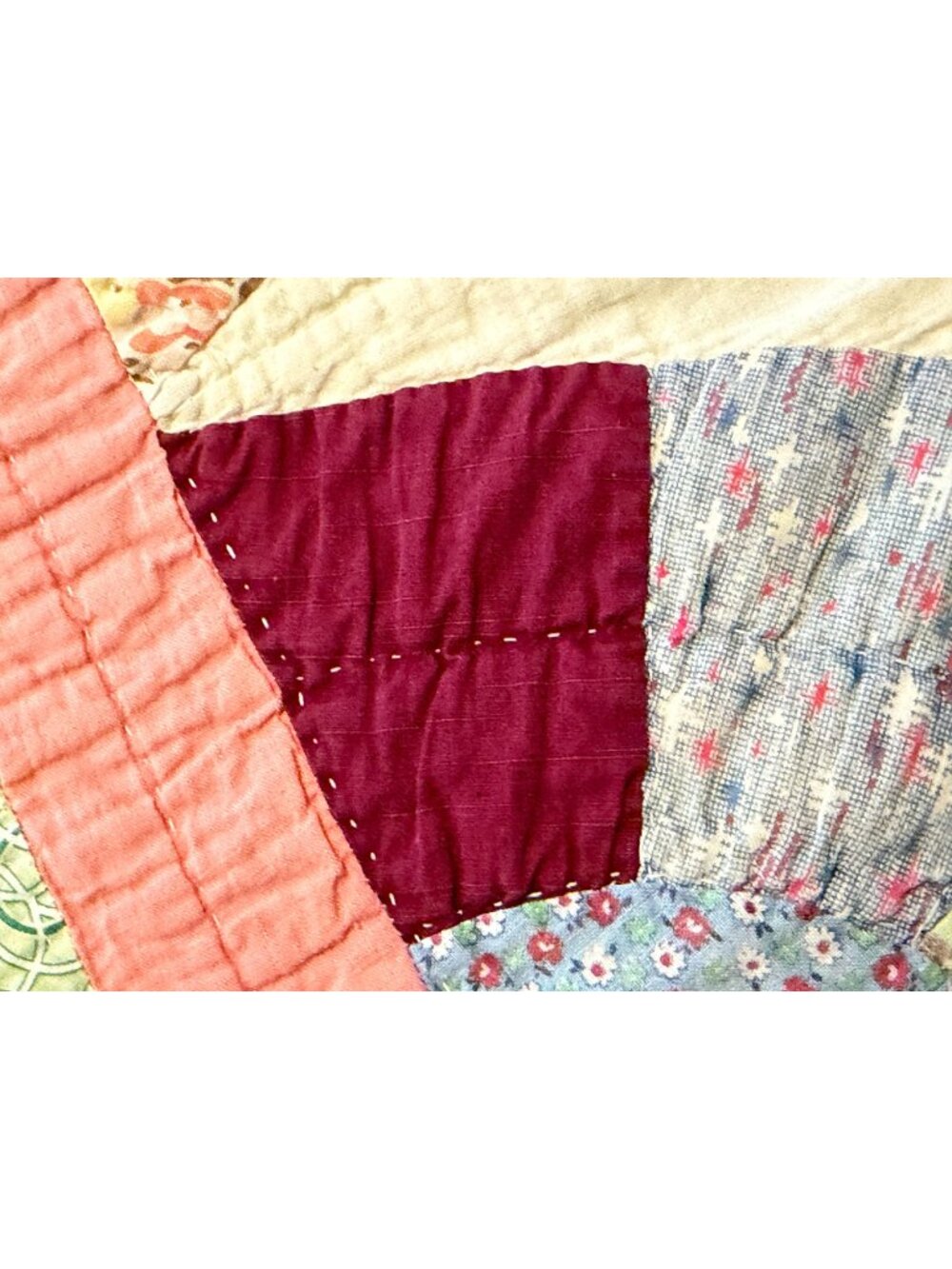 1940s vintage quilt with feedsack fabrics 75" x 76" Flowering Snowball pattern - Picture 12 of 16